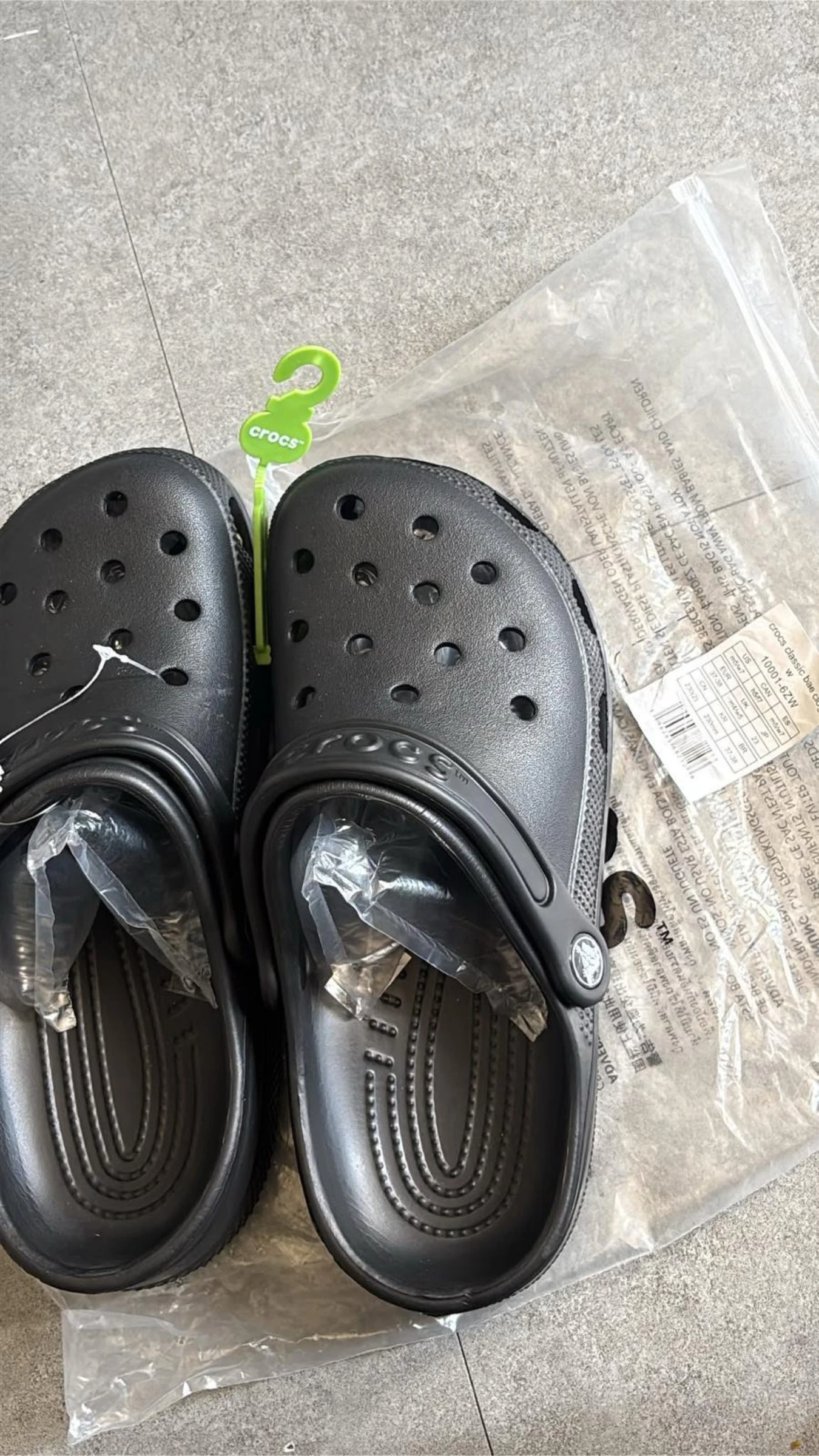 Crocs